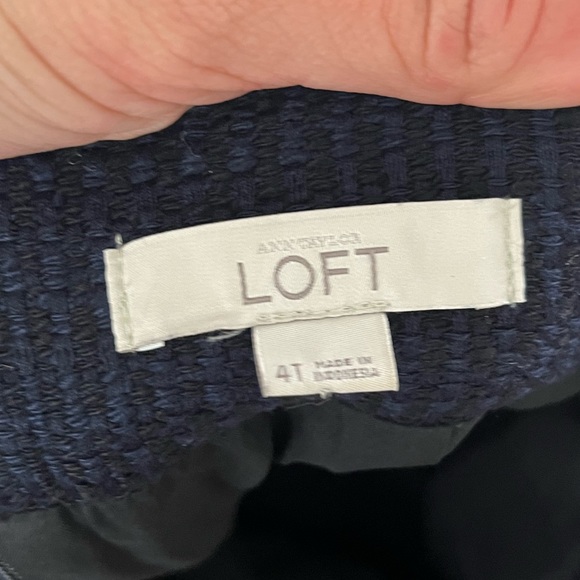 Ann Taylor LOFT Navy Blue Tweed Skirt 4T - Picture 8 of 9